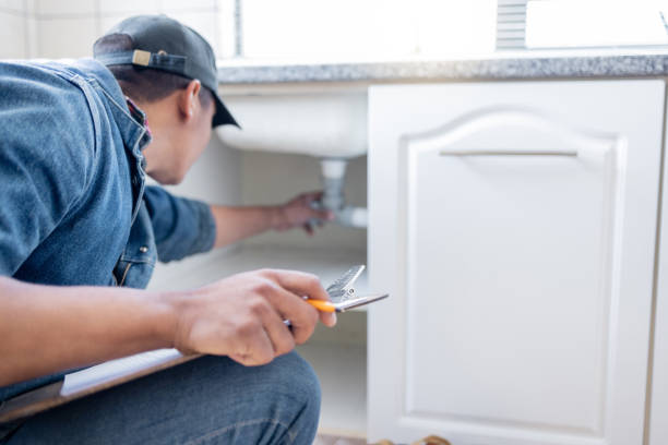 Best Commercial Plumbing Services  in Crosby, ND